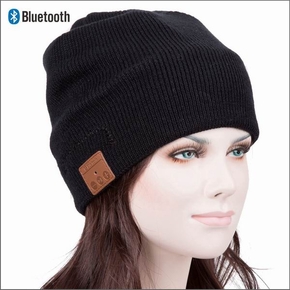 Bluetooth beanie