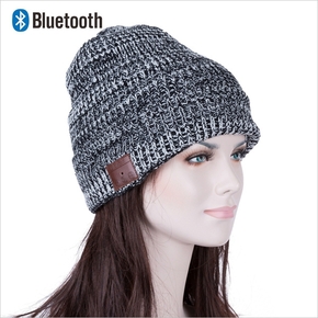 Bluetooth beanie 